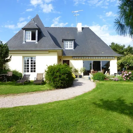 Bed & Breakfast Le Clos Du Pont Martin 4*