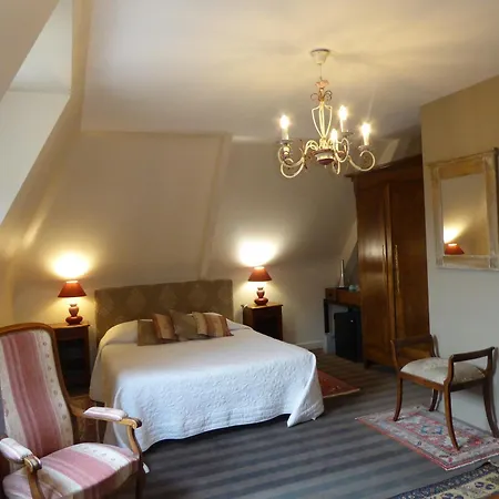 Le Clos Du Pont Martin Bed & Breakfast